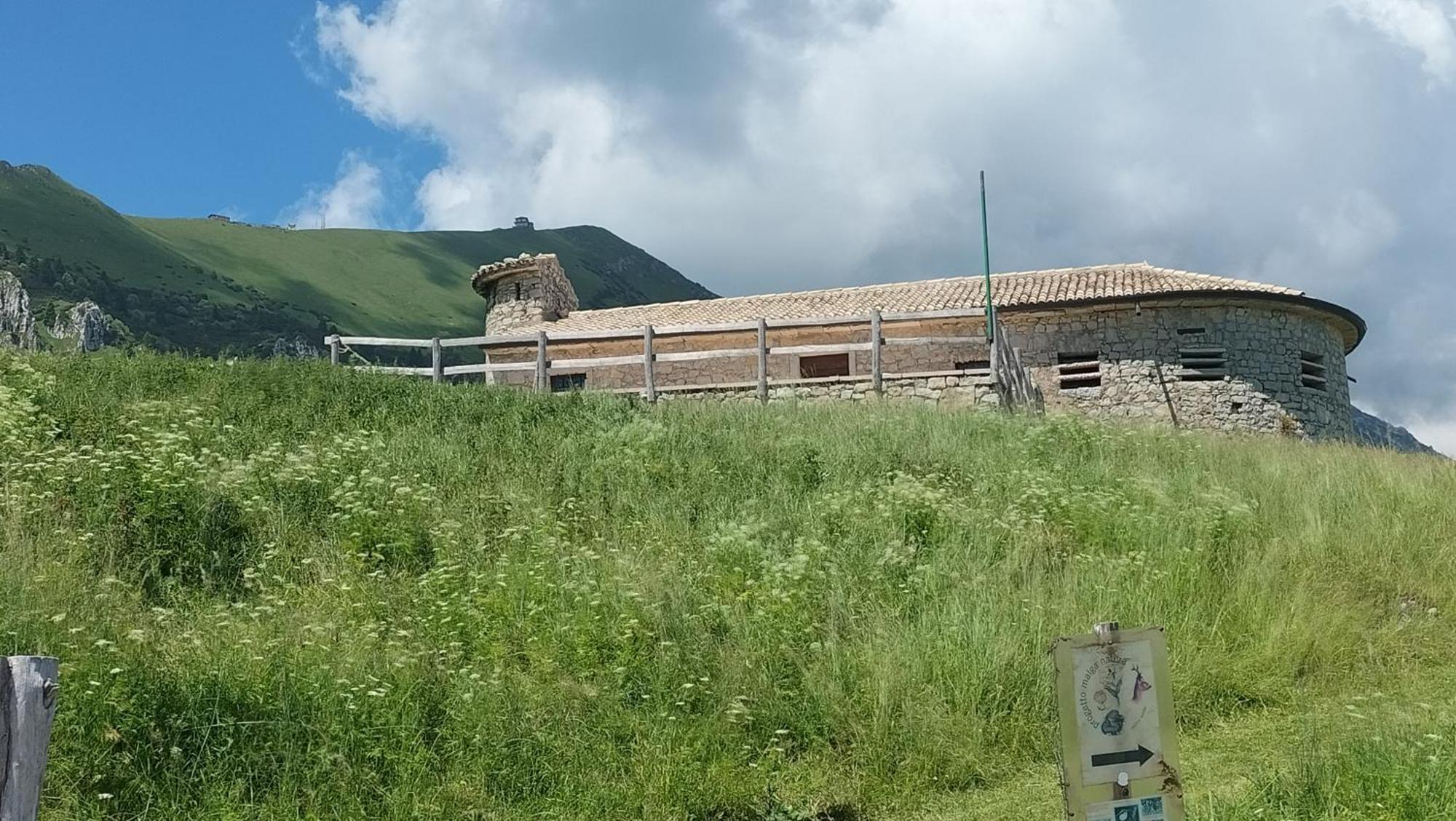 Casa Il Volo Apartment San Zeno di Montagna Exterior photo
